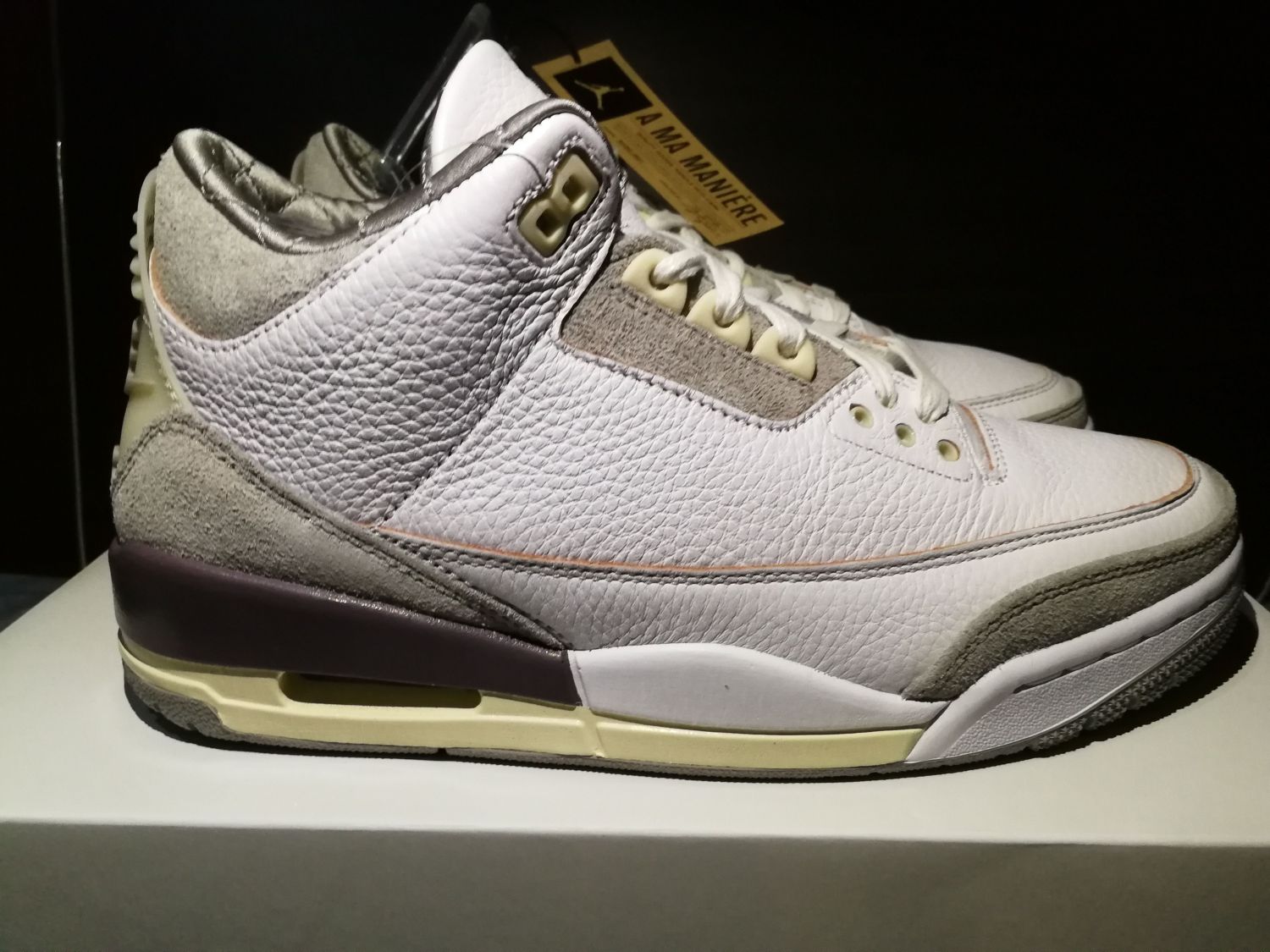 Jordan 3 Retro A Ma Maniére (W) | AfterMarket