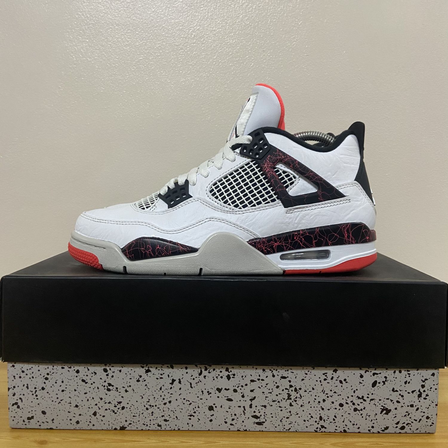 jordan retro 4 nostalgia