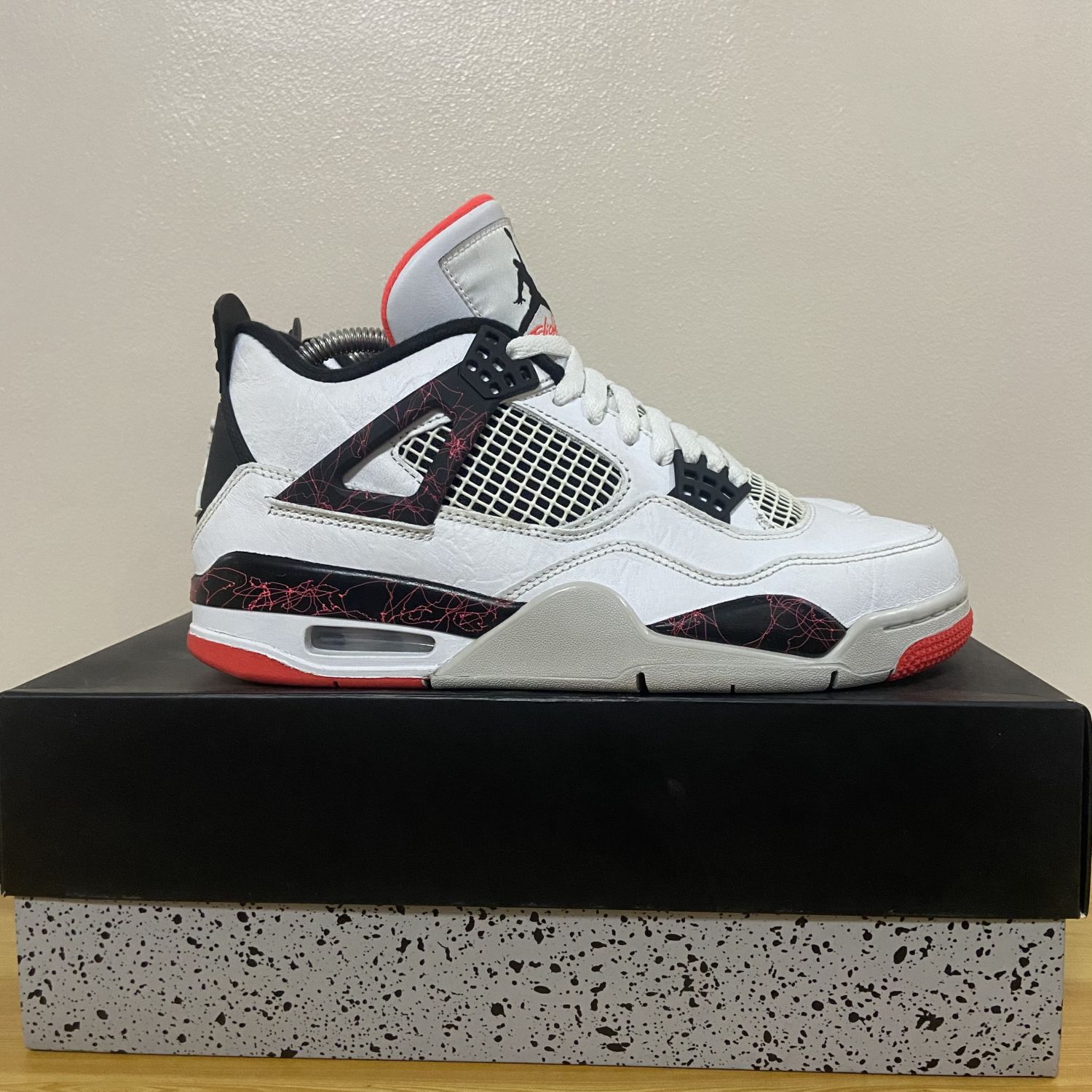 jordan flight 4 retro