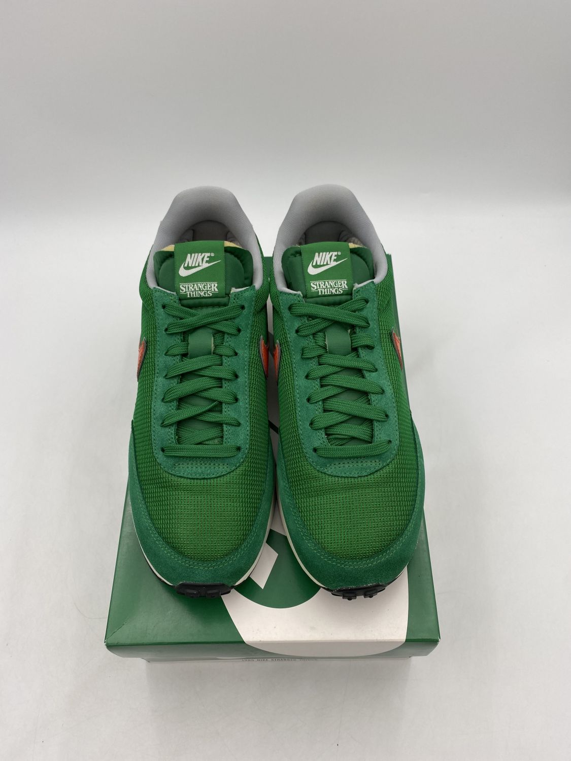 nike tailwind 79 stranger things green