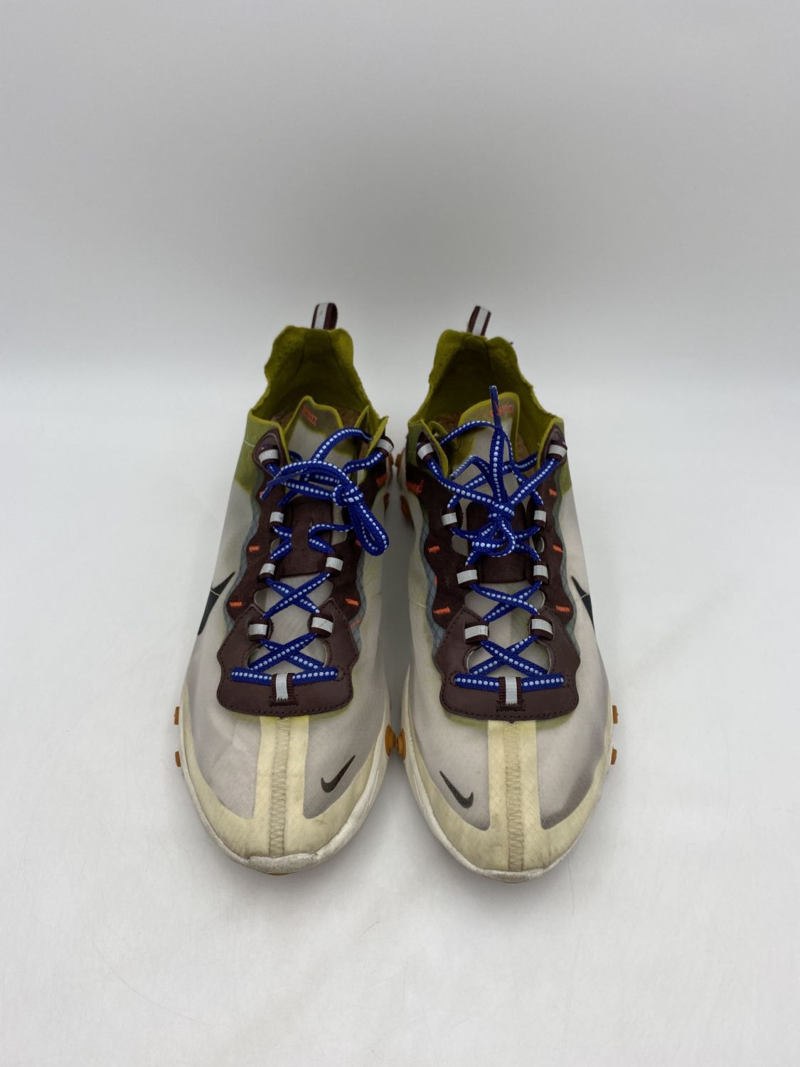 Nike element 87 womens 2025 gold