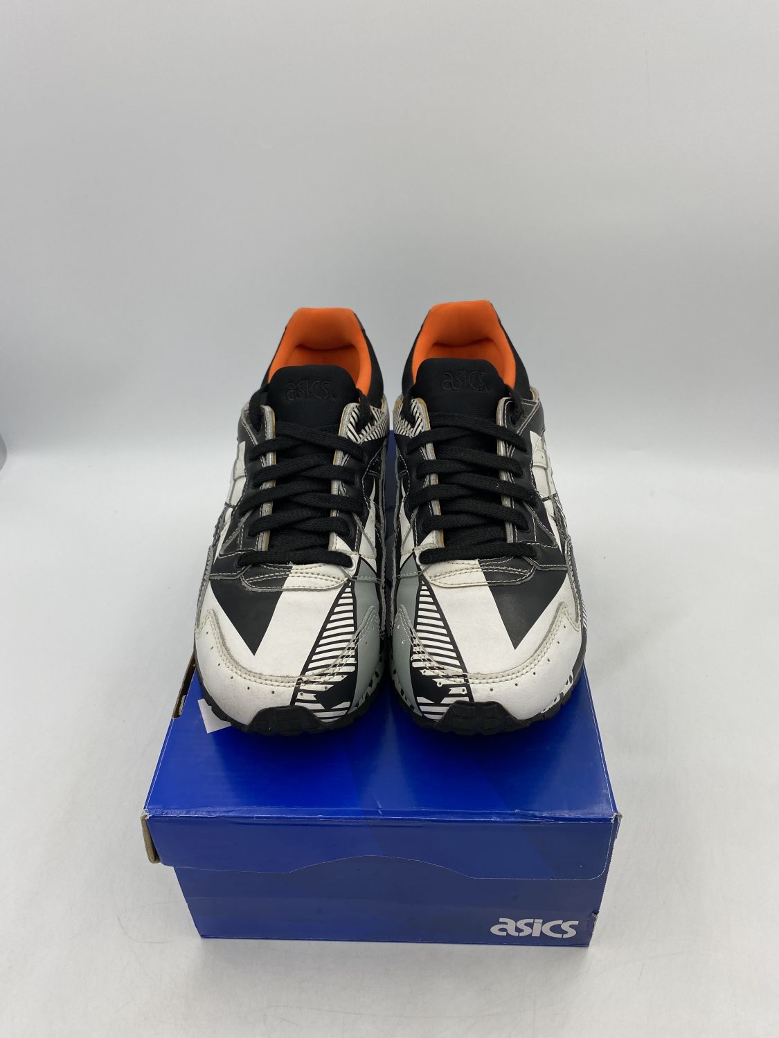 Undftd asics outlet