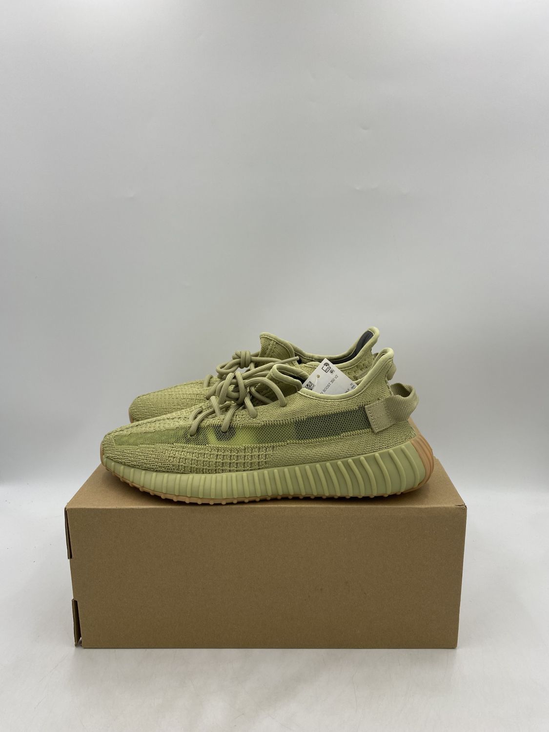 Buy Yeezy Boost 350 V2 Semi Frozen Yellow B37572 GOAT 48 OFF