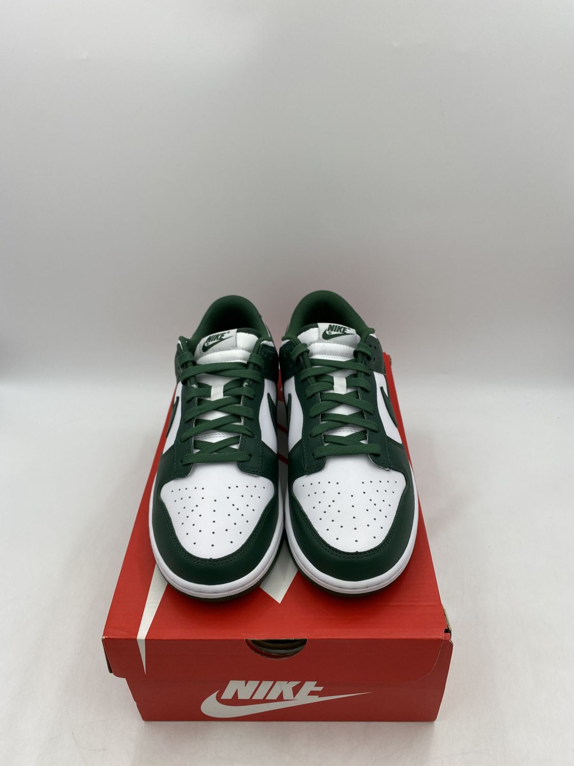 nike dunk low michigan state women's