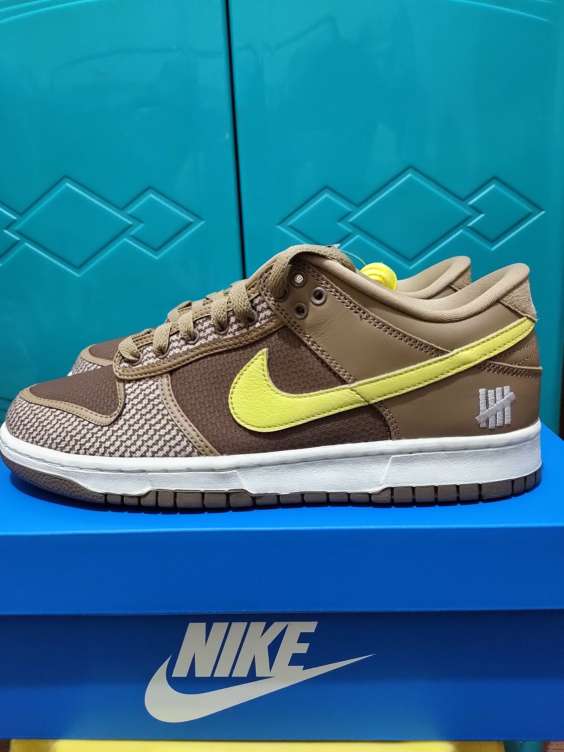 Nike Dunk Low SP UNDEFEATED Canteen Dunk Vs. AF1 Pack | AfterMarket