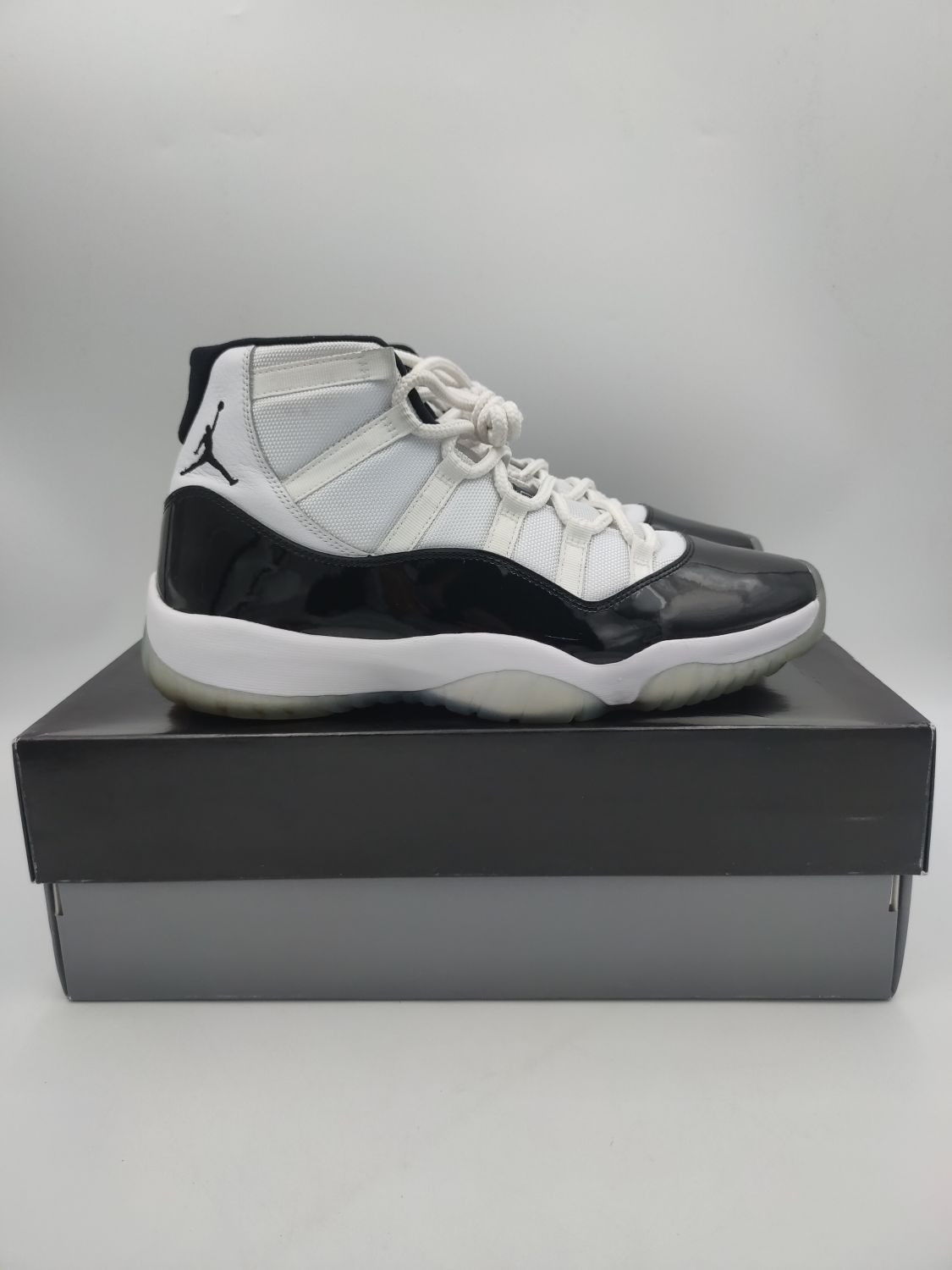 Jordan 11 Retro Concord (2018) | AfterMarket