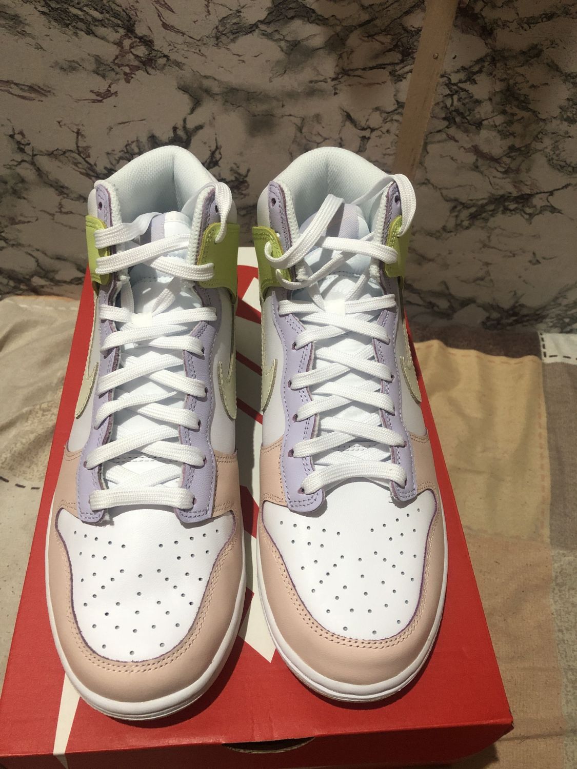 nike women lemon twist