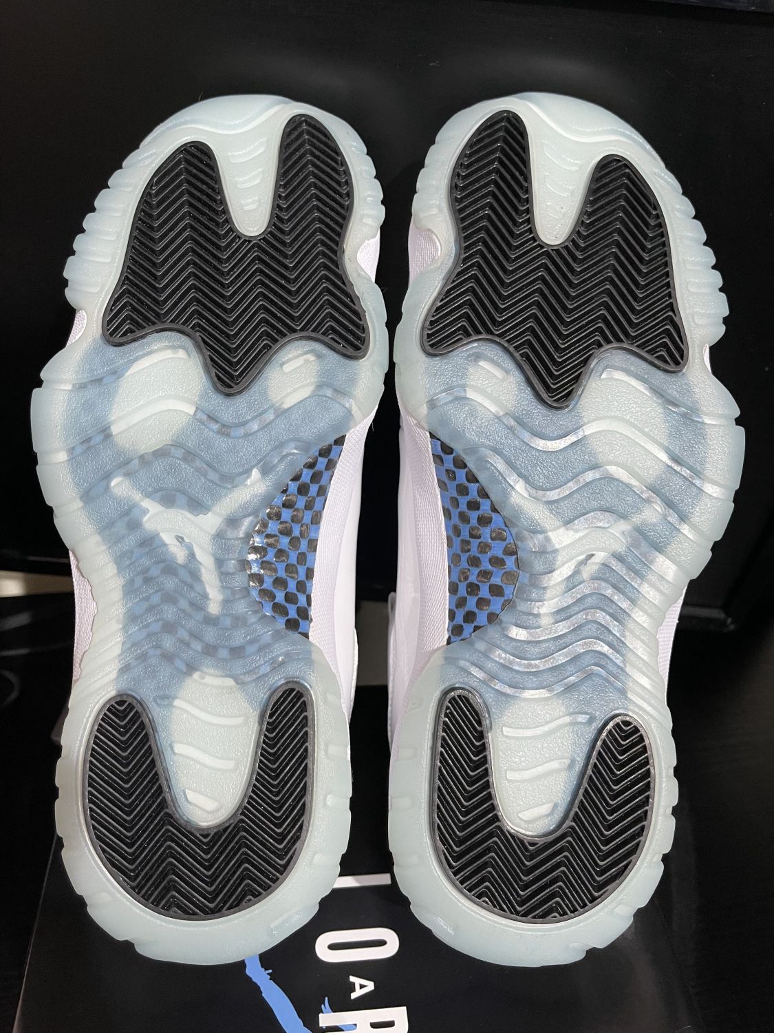 stock x legend blue low