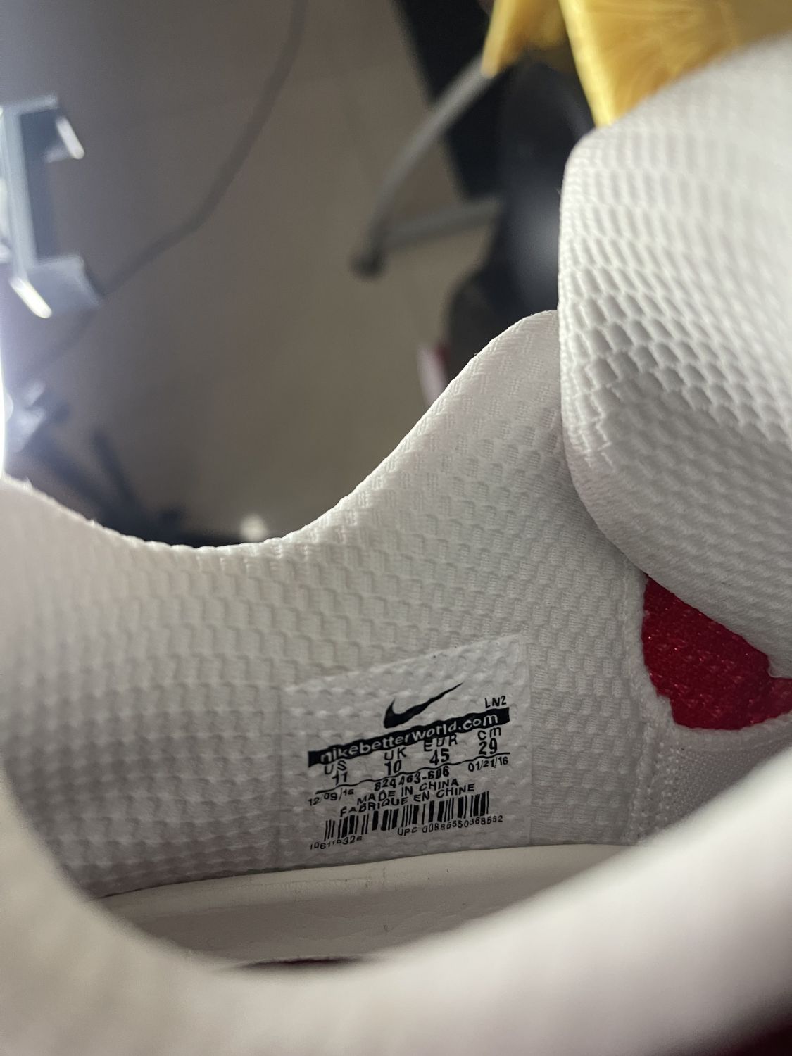 Kobe 11 size 11 store