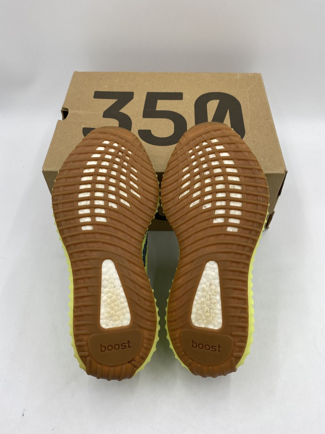 Size 8.5 - Adidas Yeezy Boost 350 V2 Semi Frozen Yellow Authentic