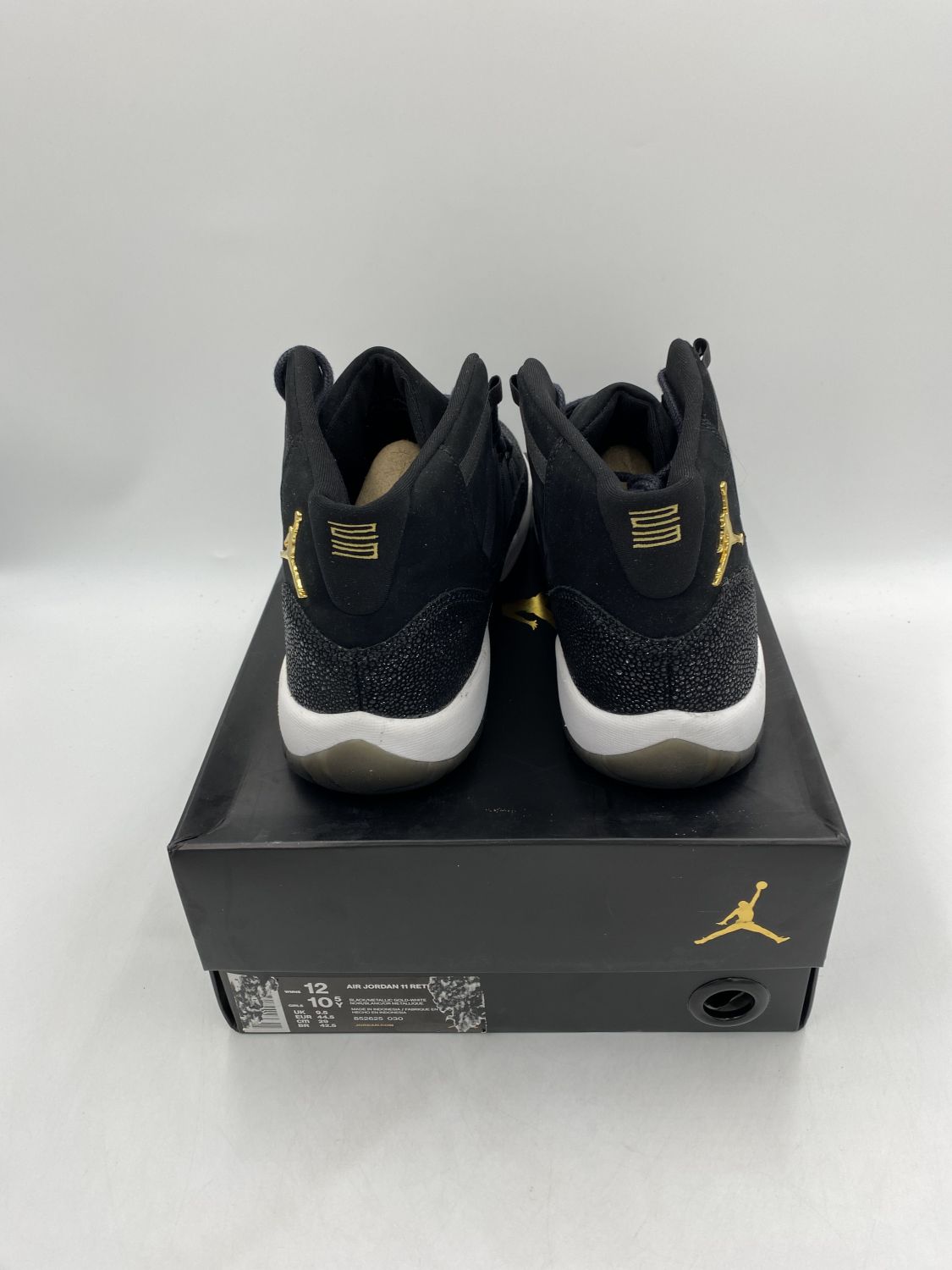 Jordan retro 11 heiress on sale black