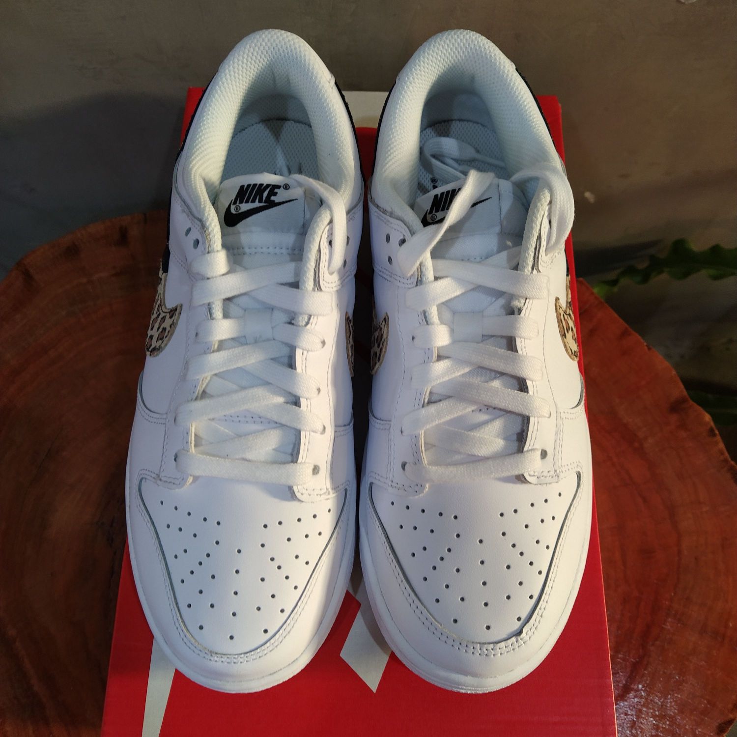 dunk low se animal instinct