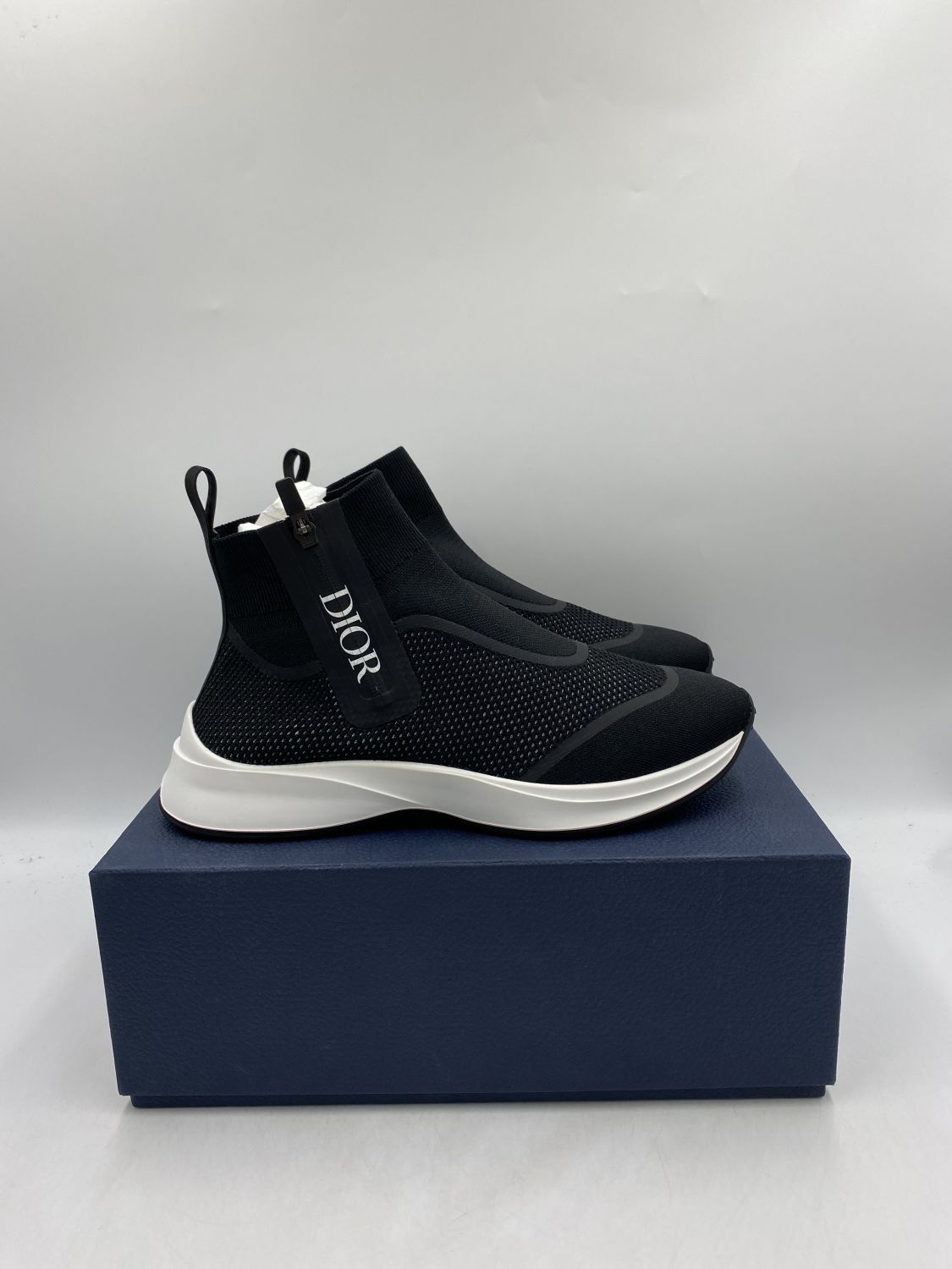CHRISTIAN DIOR B25 RUNNER SNEAKER BLACK DIOR OBLIQUE CANVAS AND SUEDE