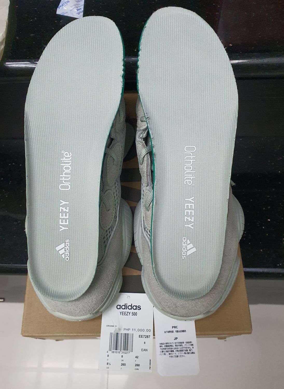 Fake yeezy 500 store box