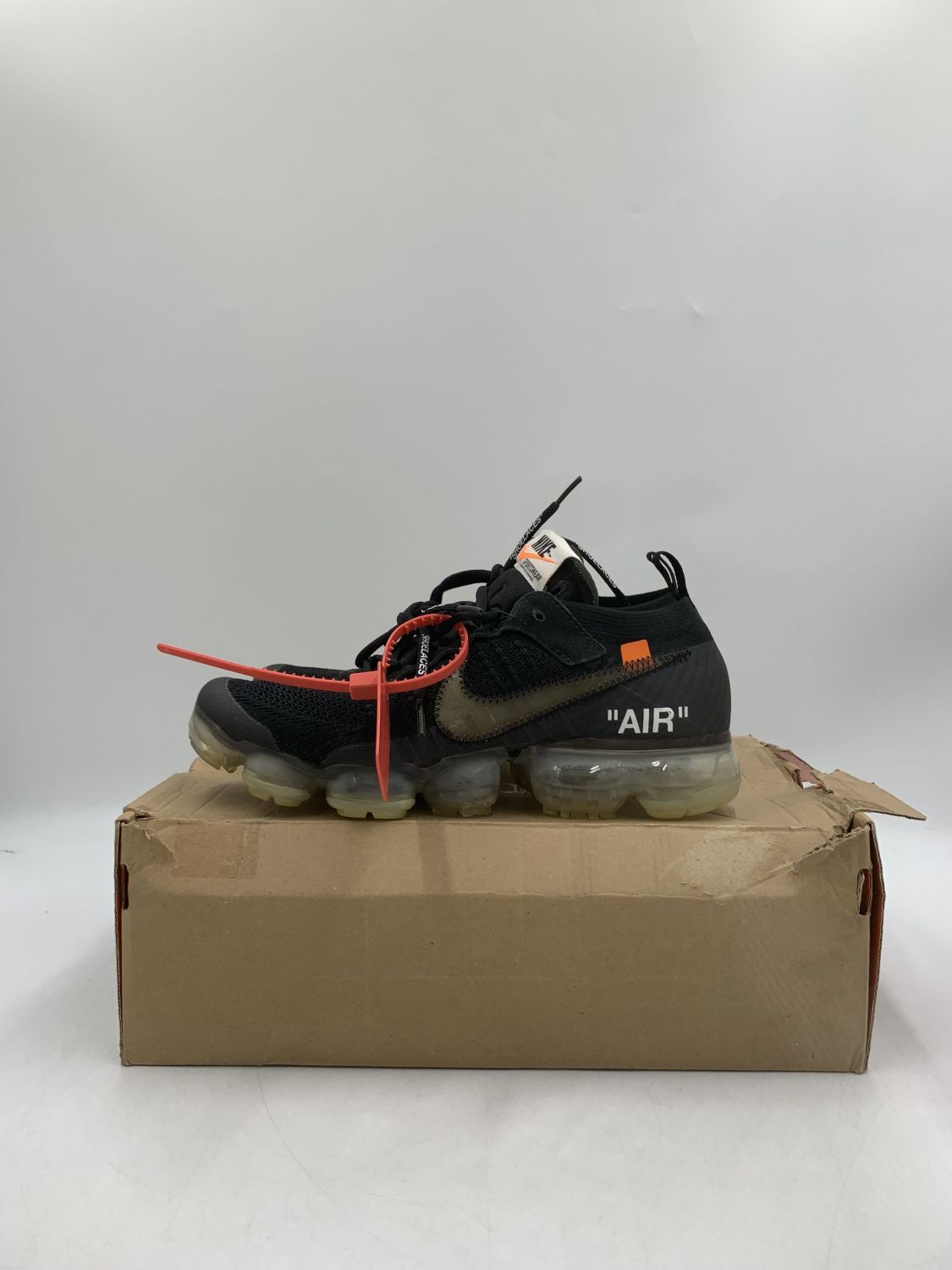 Off white vapormax clearance used