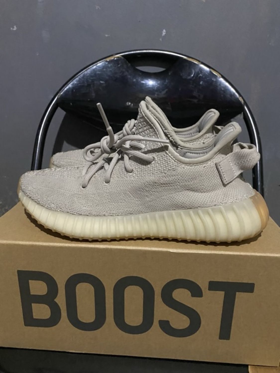 Yeezy boost 350 on sale v2 sesame resell price