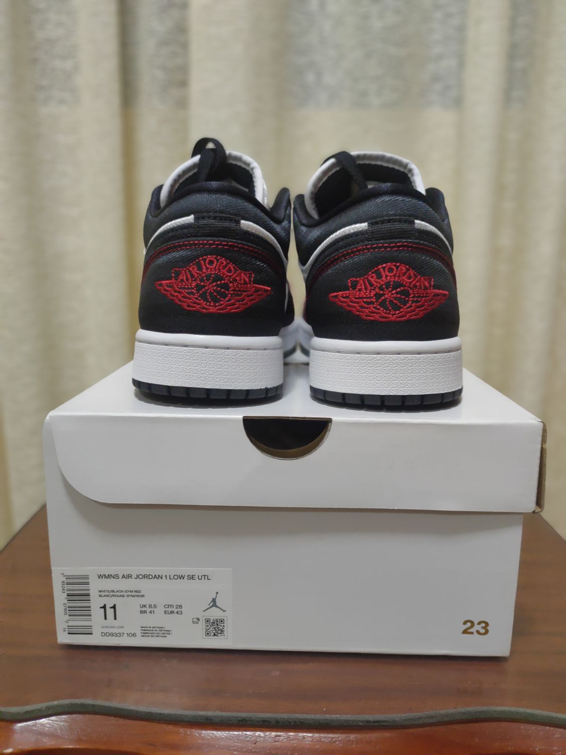 Wmns Air Jordan 1 Low SE Utility 'White Black Red' DD9337-106