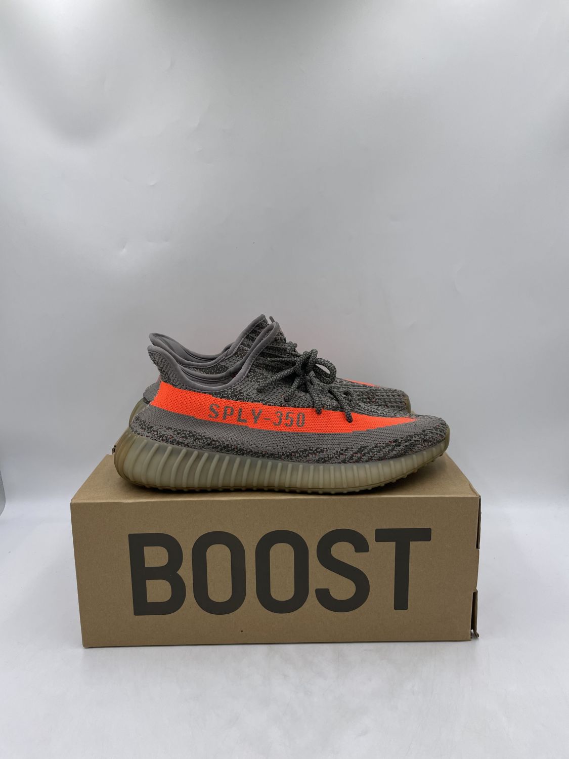 Yeezy boost deals v2 219