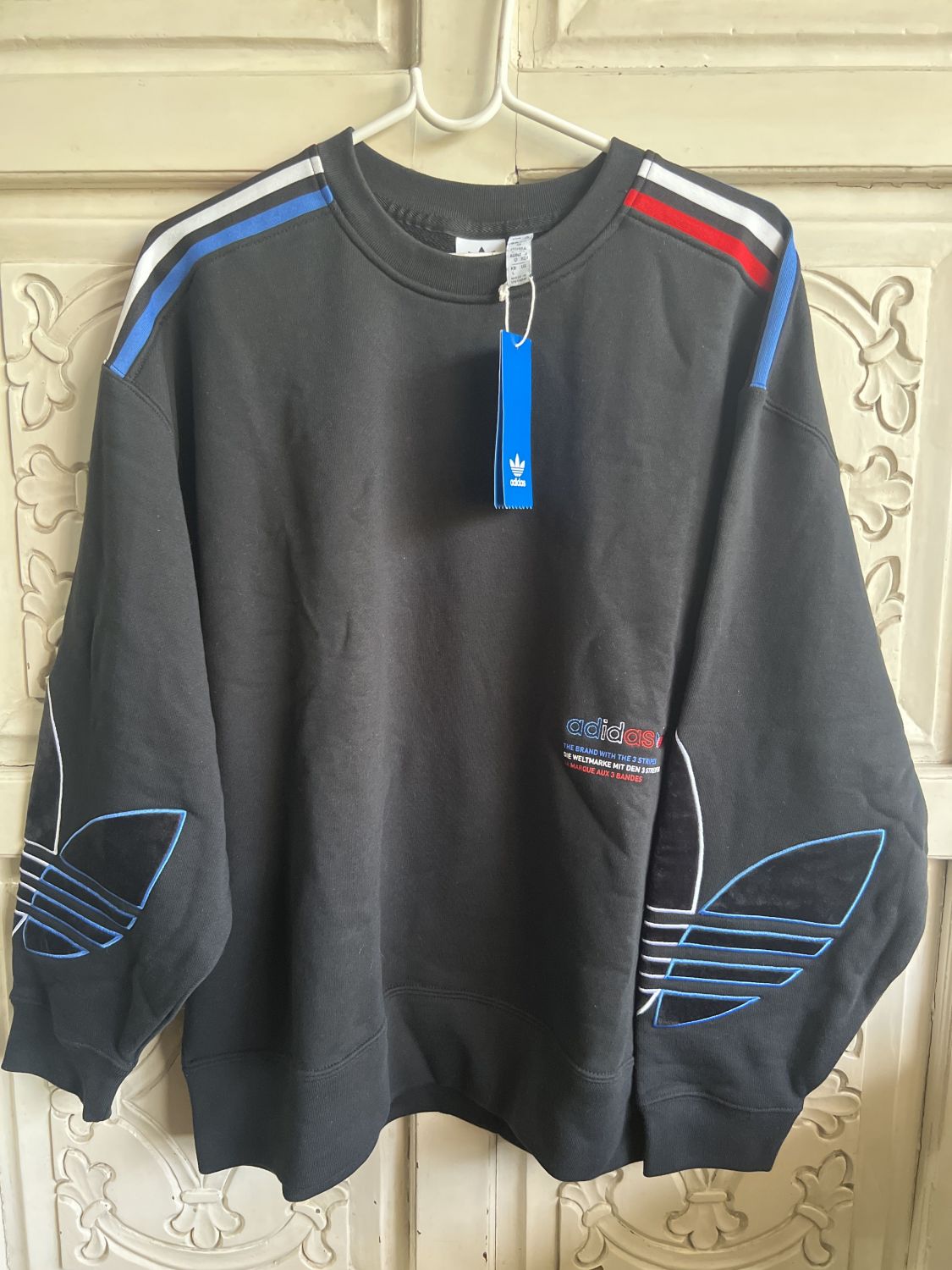 Adidas Adicolor Tricolor Trefoil Velvet Sweatshirt AfterMarket