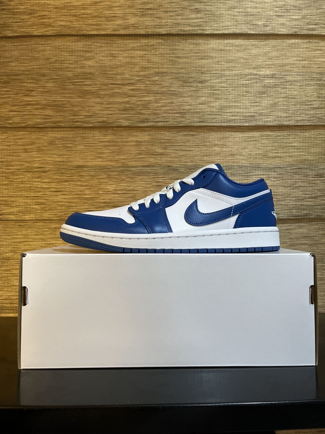 Jordan 1 clearance low insignia blue