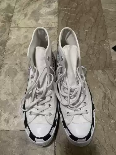 Converse x on sale off white vinted